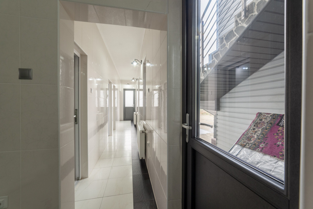  Clădire industrială / comercială – 320 mp utili | Teren 3.200 mp