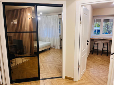 Garsoniera centrala, eleganta, cu dotari premium- zona Pizza Celentano