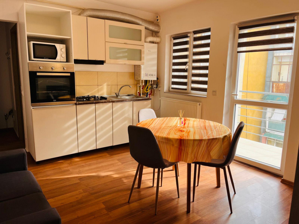 Apartament modern si primitor 2 camere, bloc nou - 1 Mai, zona Sara