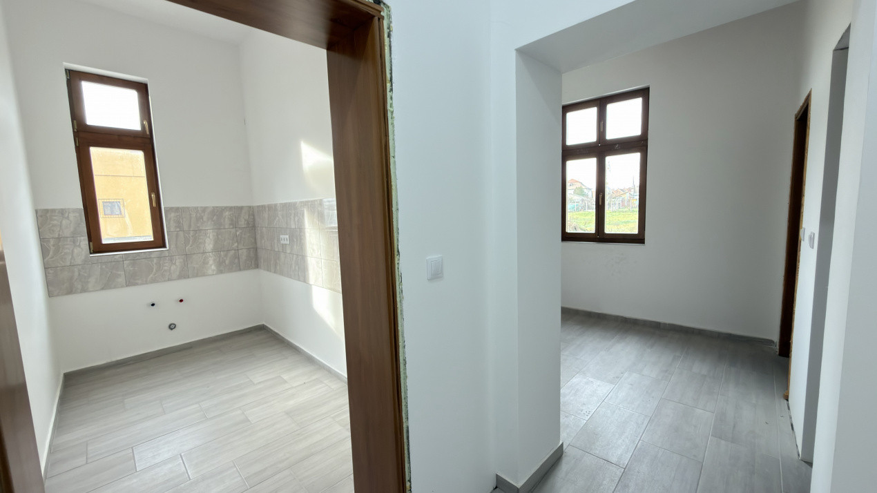 Clădire de închiriat – ideală pentru clinică medicală sau alte afaceri - Carei