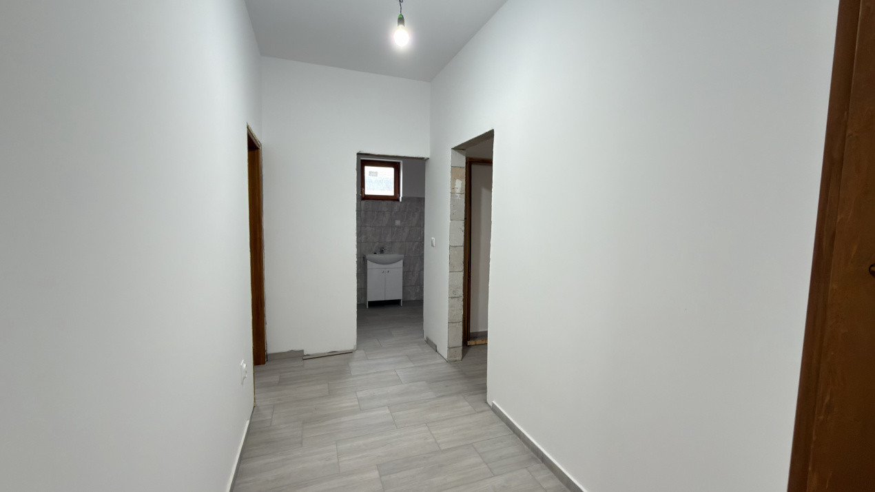 Clădire de închiriat – ideală pentru clinică medicală sau alte afaceri - Carei