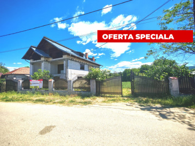 Casa generoasa cu teren de 1186 mp intravilan-Retevoiesti -Pietrosani-Arges!