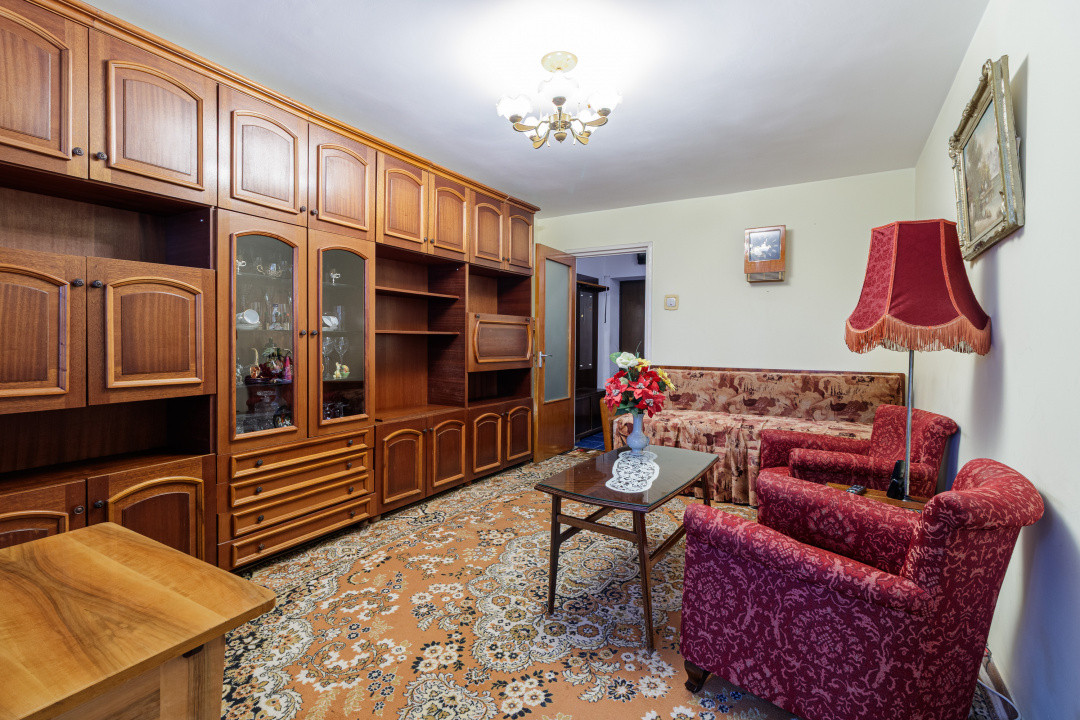 Apartament 3 camere | Metrou Favorit