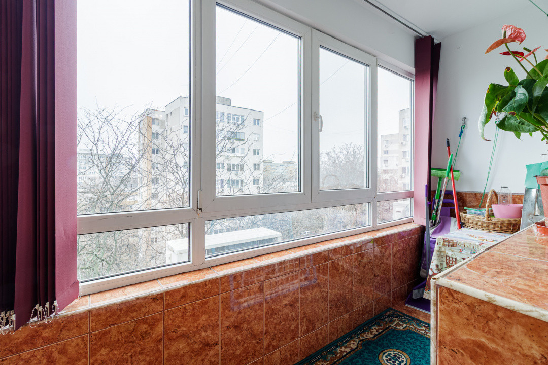 Apartament 3 camere | Metrou Favorit