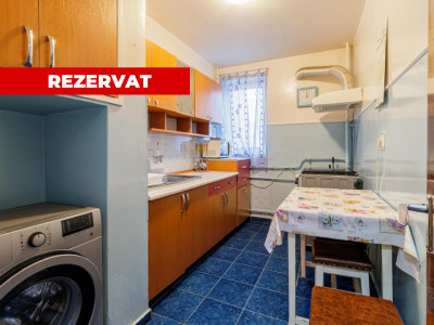 Apartament 3 camere Metrou Favorit