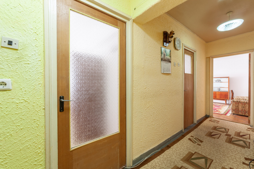 Apartament 2 camere, etaj 2, Banat