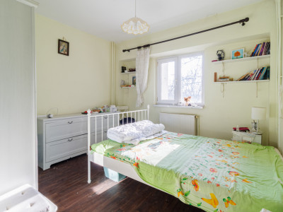 De vânzare apartament cu 2 camere zona Micro 17  