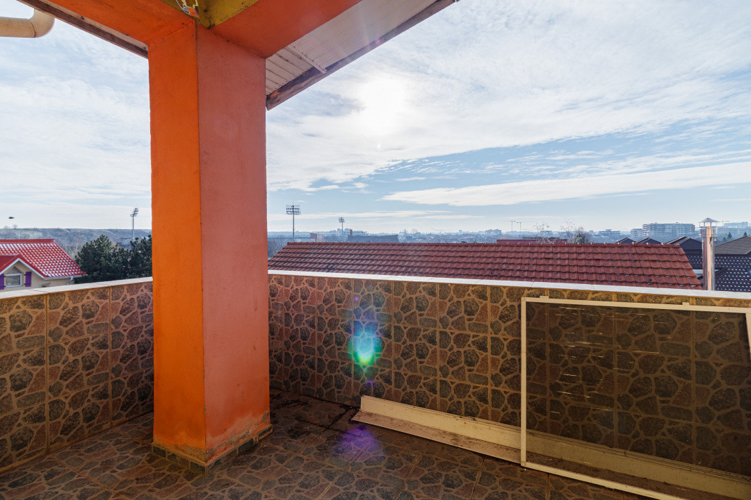 Apartament 3 camere - Mansarda inalta - 122 mp Voluntari