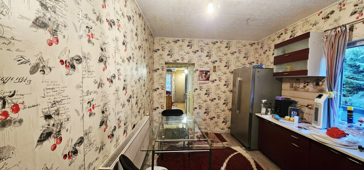 Casa spatioasa langa Belis-zona turistica, curte mare,ciubar