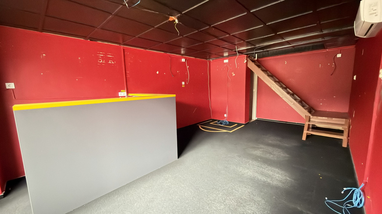 Inchiriere Spațiu Comercial 48 mp, Zona Primăria Carei-1 Decembrie 1918 Carei- 