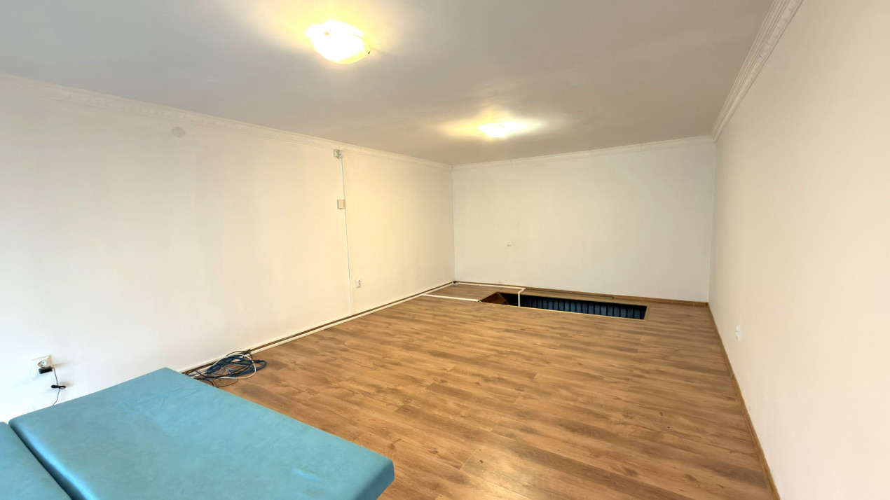 Inchiriere Spațiu Comercial 48 mp, Zona Primăria Carei-1 Decembrie 1918 Carei- 