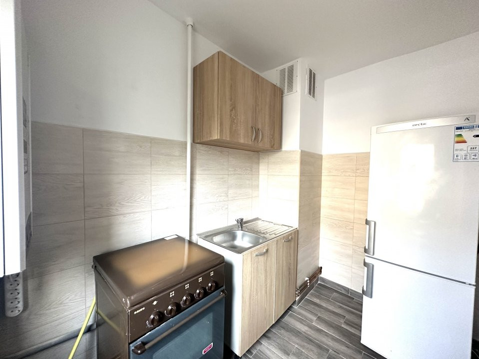 0% Comision De Inchiriat Garsoniera Pitesti-zona Prundu Mall!