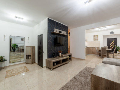 Casa tip duplex - Cartier Trivale - mobilată și utilată parțial 