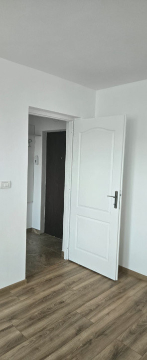 Apartament 2 camere renovat complet – zona 1 Mai, Târgu Jiu