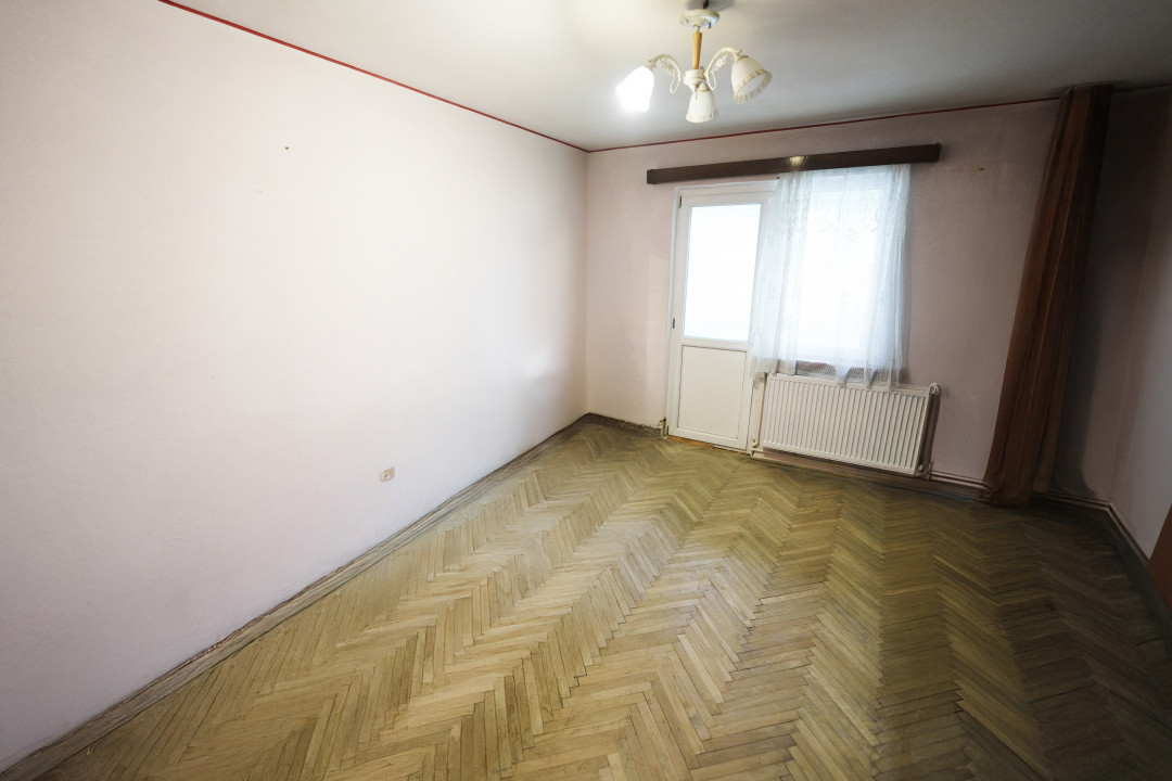 Apartament 3 camere etaj 2 Gara