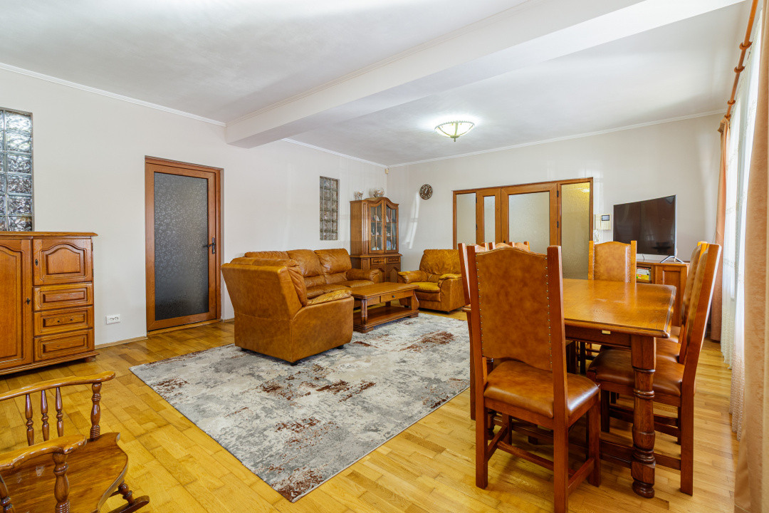 Casa Voluntari 177mp, curte, gata de mutat