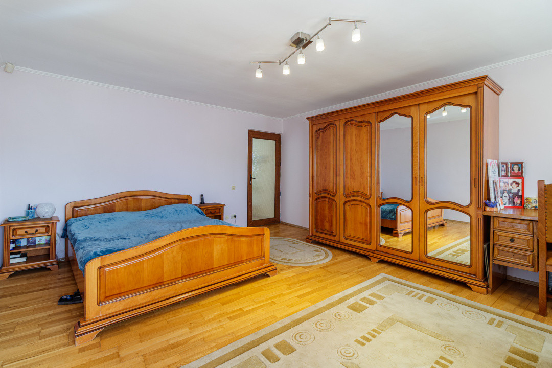 Casa Voluntari 177mp, curte, gata de mutat