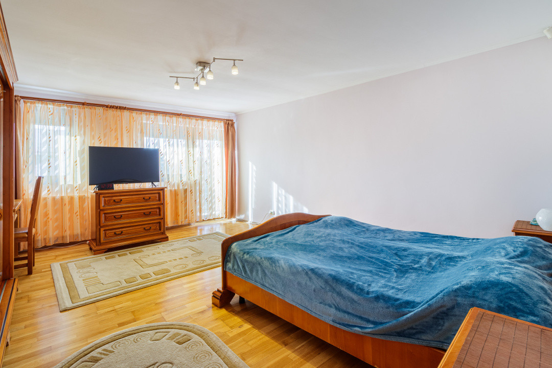 Casa Voluntari 177mp, curte, gata de mutat