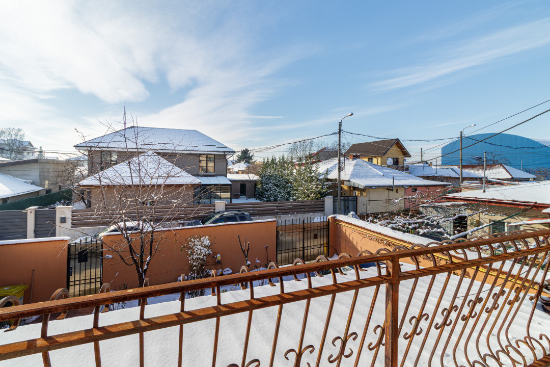 Casa Voluntari 177mp, curte, gata de mutat