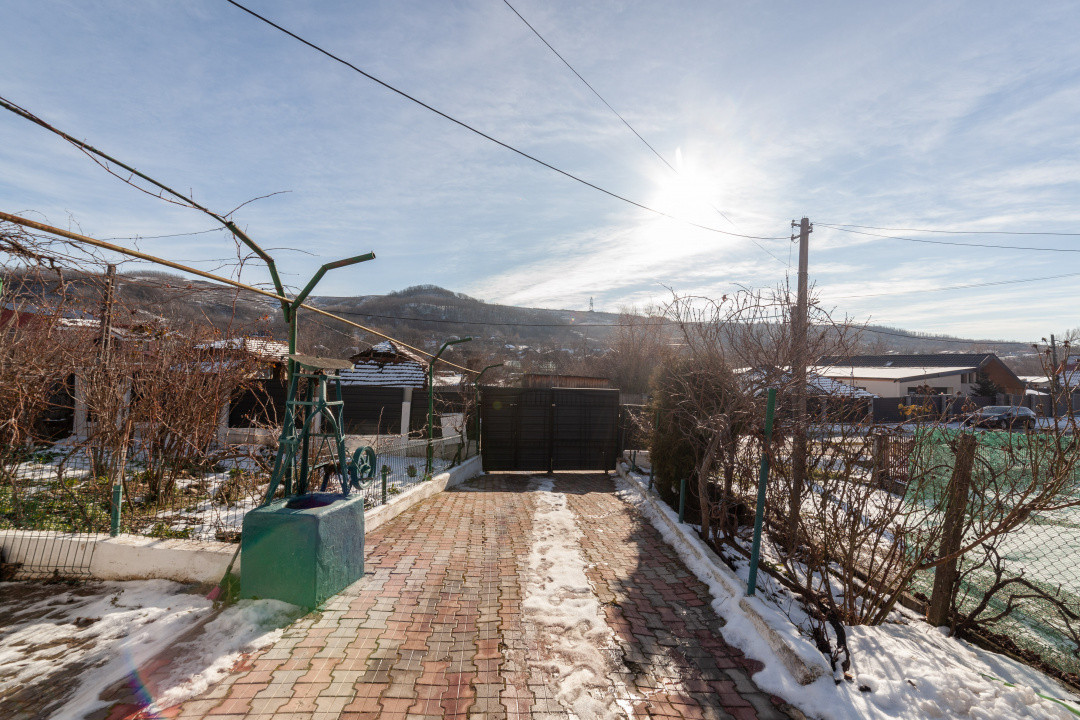 Casă Ștefănești – 1 km de Primărie | Curte mare, zonă liniștită