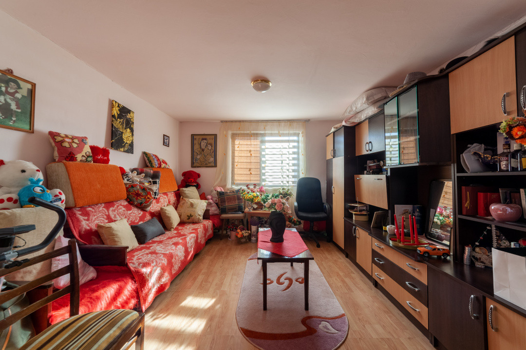 Casă Ștefănești – 1 km de Primărie | Curte mare, zonă liniștită