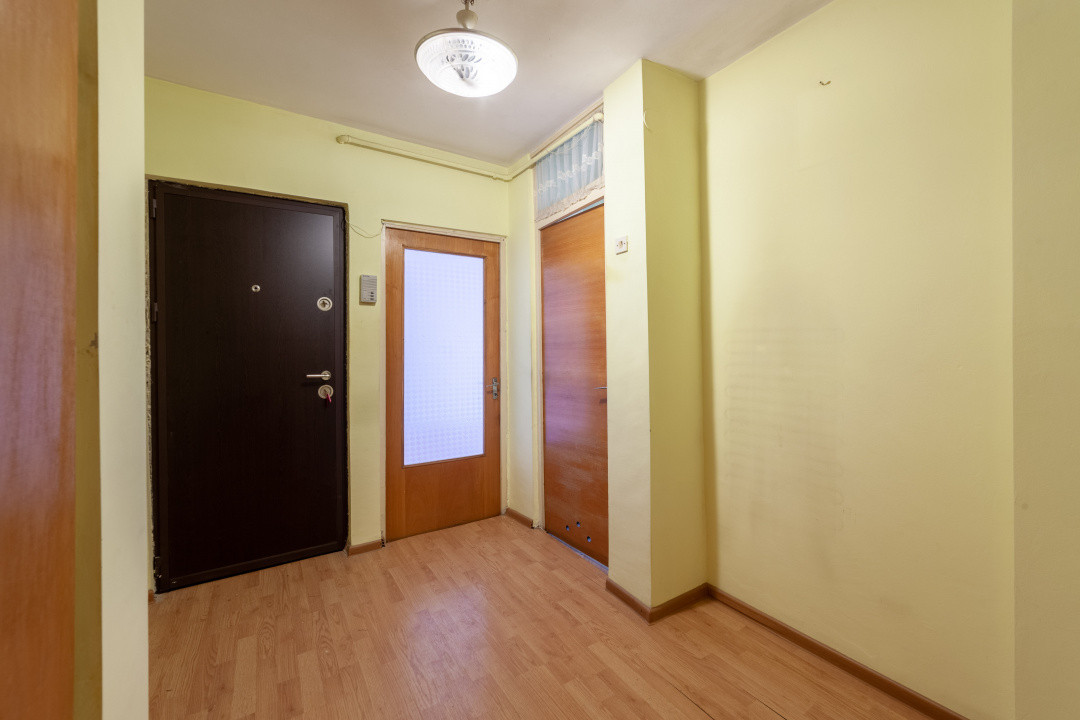 Apartament 2 camere Eremia Grigorescu Pitesti