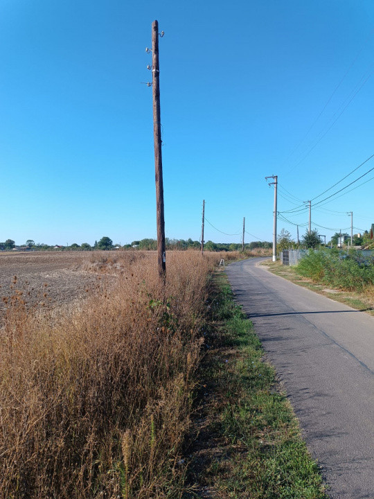 Teren pentru construcție casă cu utilități in Ciolpani-Piscu str. Olarilor