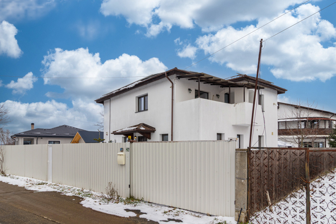 Casa Corbeanca - Curte si liniste