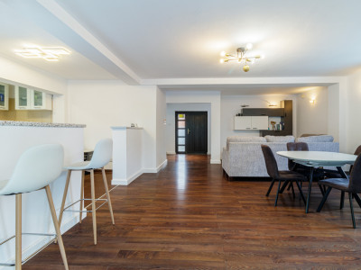 Casa Corbeanca - Curte si liniste