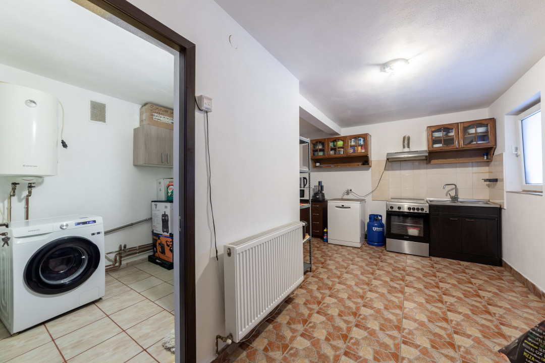 Casa in Com. Căteasca, Sat Siliștea - Comision 0