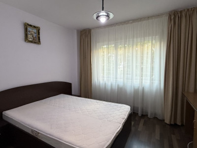 Garsonieră decomandată Pitești -Găvana!