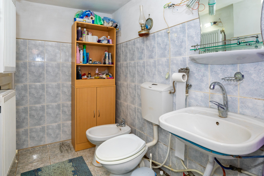 Casa Parter + Mansarda  Caldararu Arges!