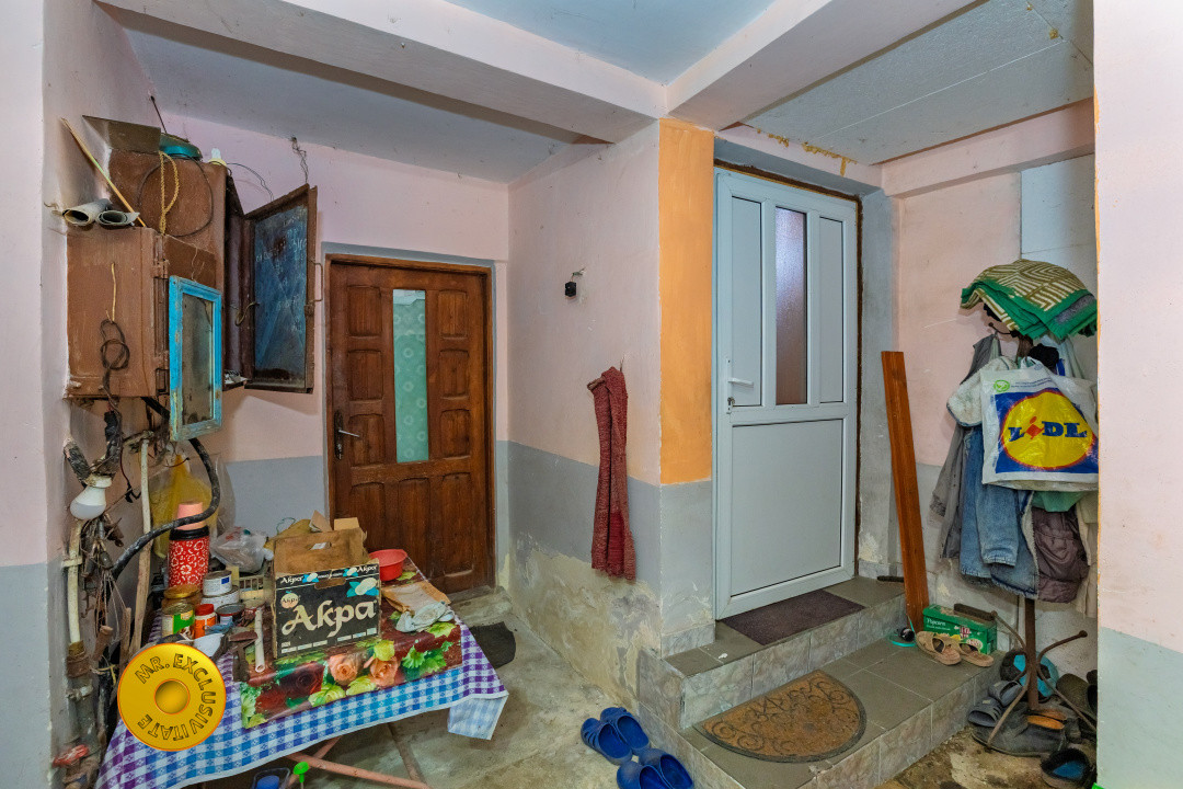 Casa Parter + Mansarda  Caldararu Arges!