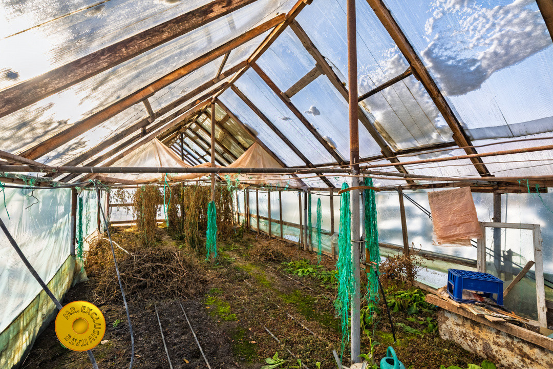 Casa Parter + Mansarda  Caldararu Arges!