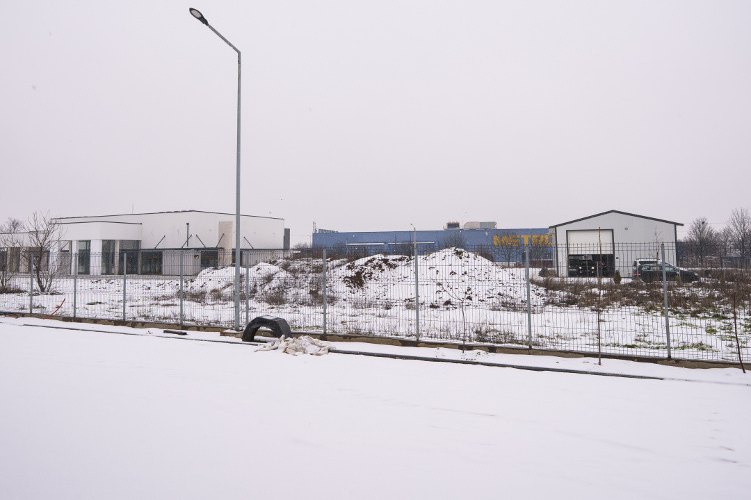 Hala moderna 2025 cu birouri premium si spatiu depozitare 174,50 mp – zona Metro