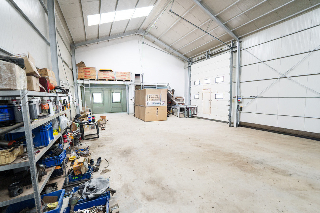 Hala moderna 2025 cu birouri premium si spatiu depozitare 174,50 mp – zona Metro