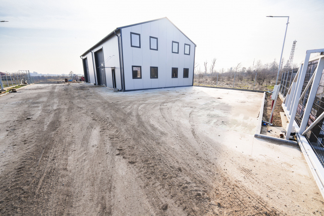Hala moderna 2025 cu birouri premium si spatiu depozitare 174,50 mp – zona Metro