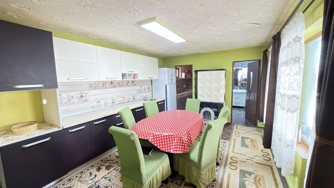 Casă 3 camere, Teren 1.461 mp Loc. Lucăceni Jud. Satu Mare