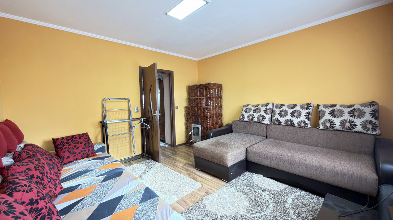 Casă 3 camere, Teren 1.461 mp Loc. Lucăceni Jud. Satu Mare