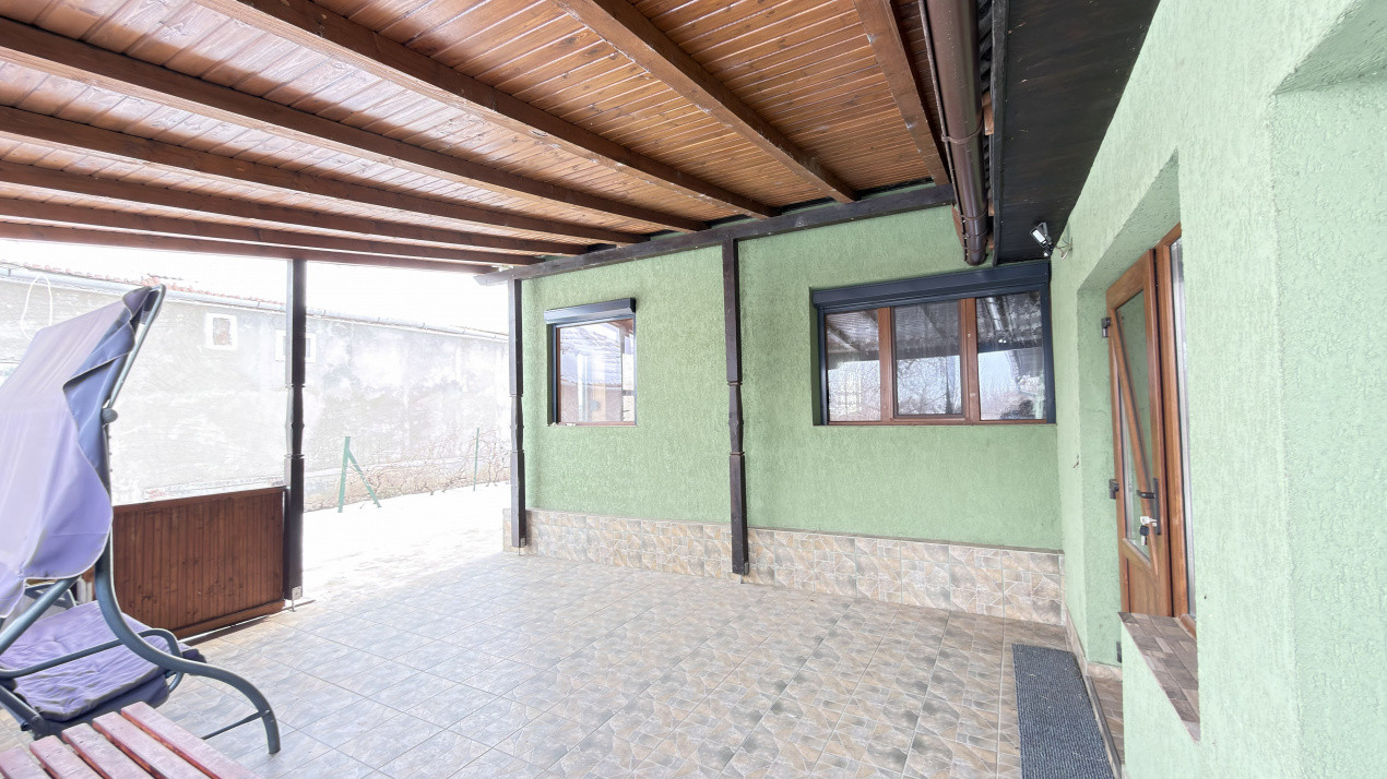 Casă 3 camere, Teren 1.461 mp Loc. Lucăceni Jud. Satu Mare