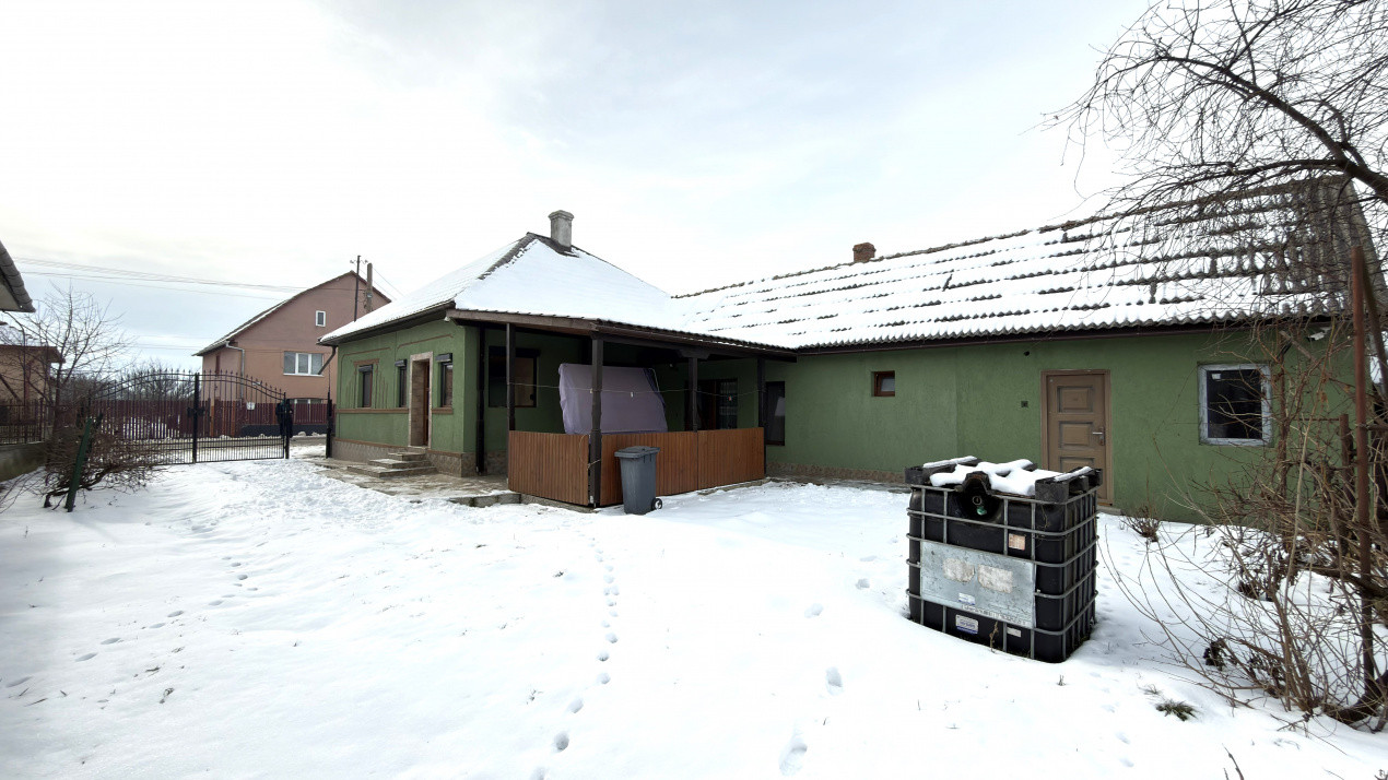 Casă 3 camere, Teren 1.461 mp Loc. Lucăceni Jud. Satu Mare