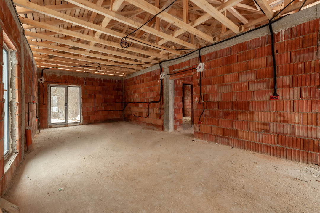 Casă nouă 3 camere | Smeura – Str. Bisericii | Predare la cheie | 0% comision