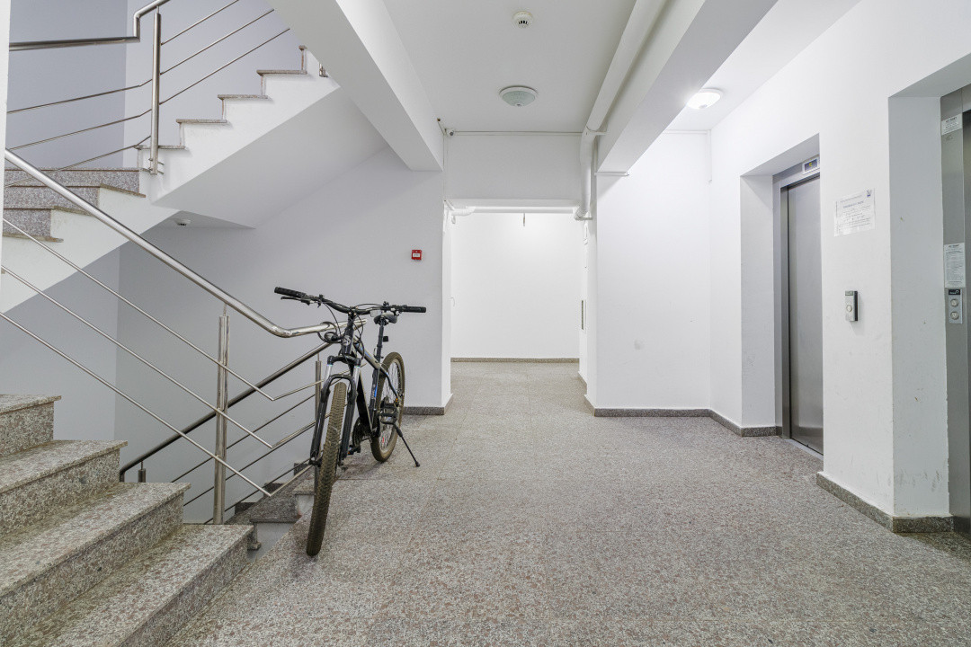 Garsoniera spatioasa Prelungirea Ghencea