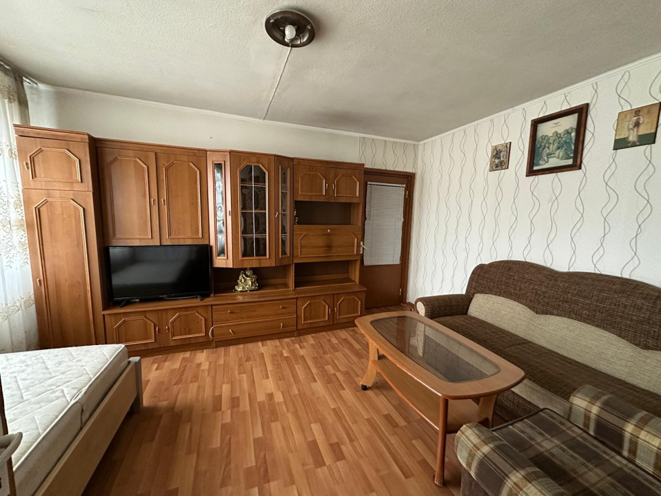 Apartament de inchiriat - 2 camere - Cartier Nord