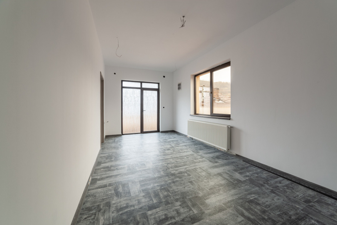 Casă spațioasă P+1+M – Izvorani, Ștefănești | Ideală pentru 2 familii!