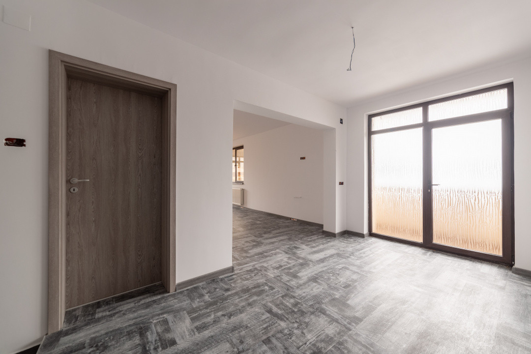 Casă spațioasă P+1+M – Izvorani, Ștefănești | Ideală pentru 2 familii!