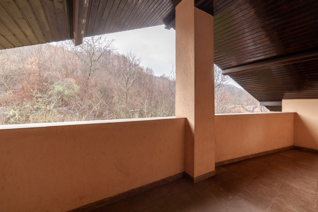 Casă spațioasă P+1+M – Izvorani, Ștefănești | Ideală pentru 2 familii!