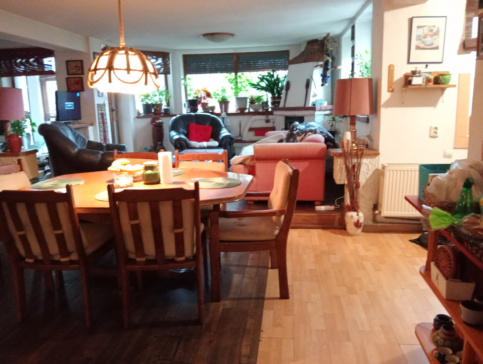 Casa 3 camere cu teren generos, 5808 mp, Pucioasa