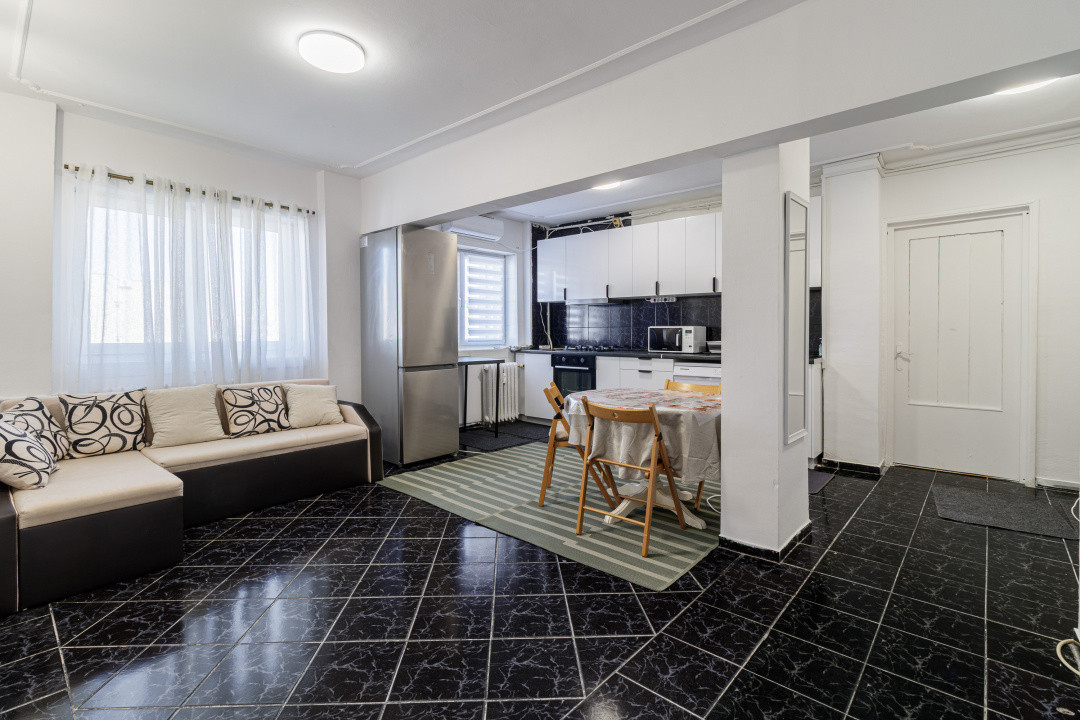 3 camere, Metrou Constantin Brancusi 