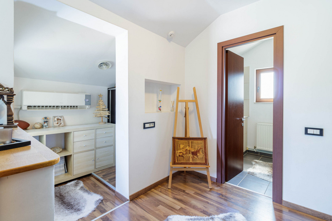 De vanzare - Casă 3 camere – Str. Lacului, Ciolpani, jud. Ilfov